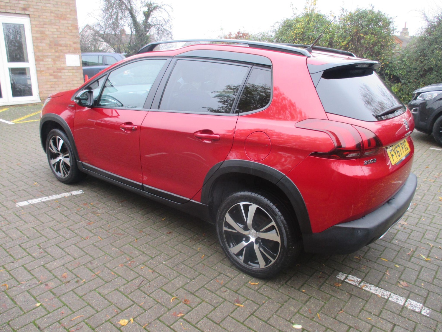 Used Peugeot 2008 2017 for sale - 76607801: Photo 8