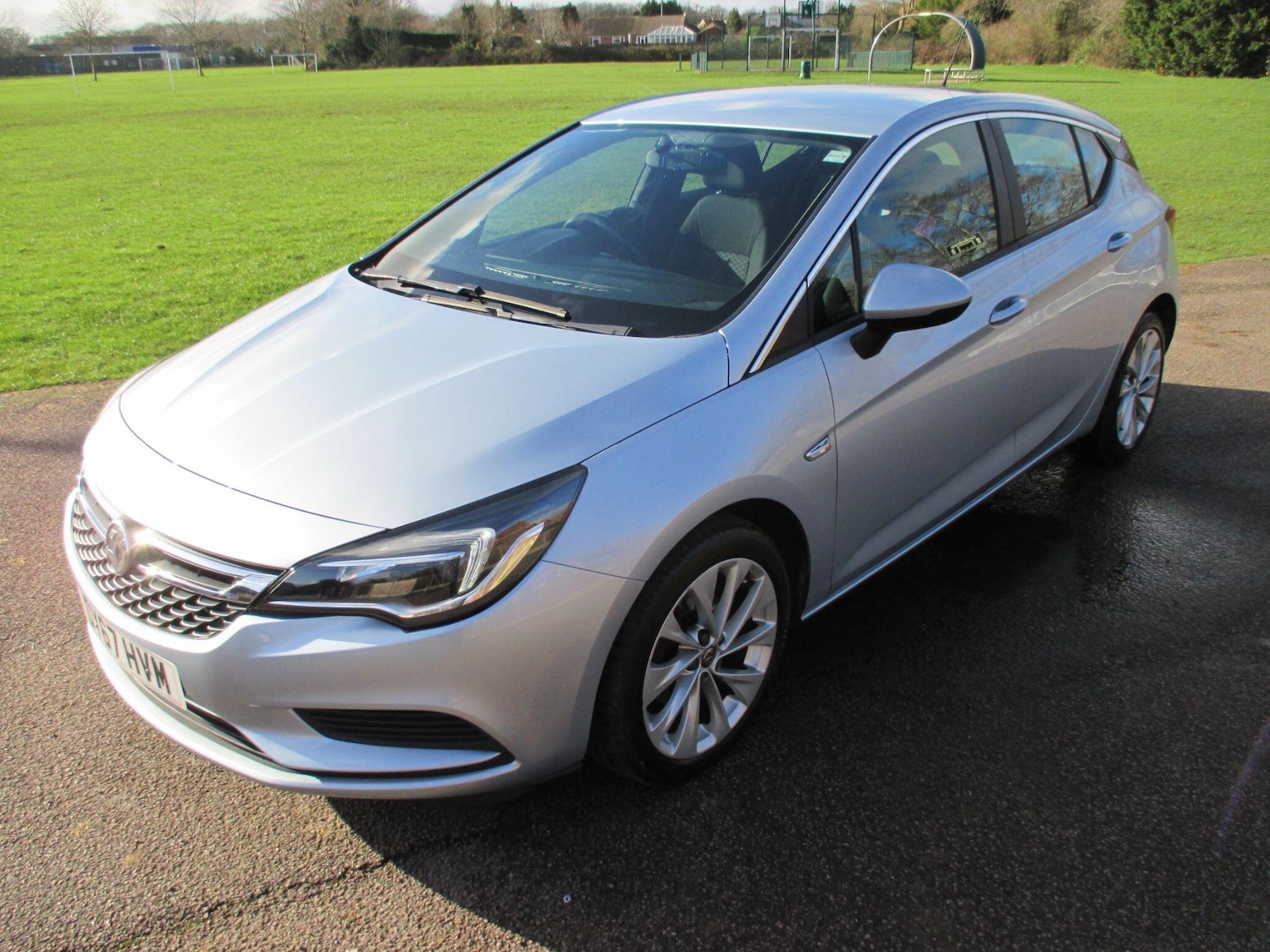 Used Vauxhall Astra for sale - 77585846: Photo 2