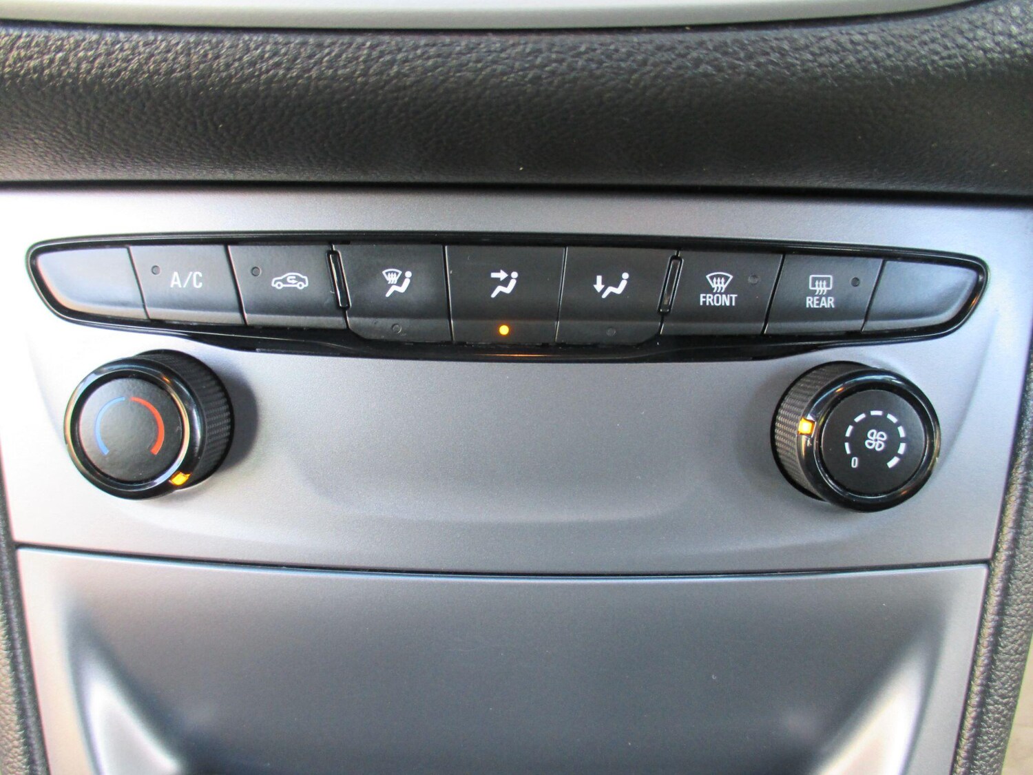 Used Vauxhall Astra for sale - 77585846: Photo 35