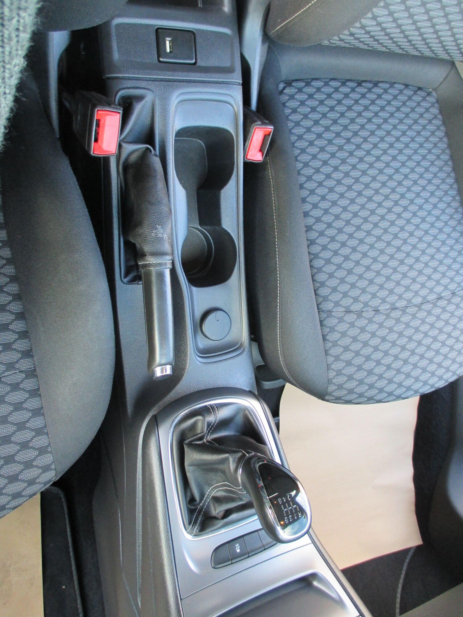 Used Vauxhall Astra for sale - 77585846: Photo 39