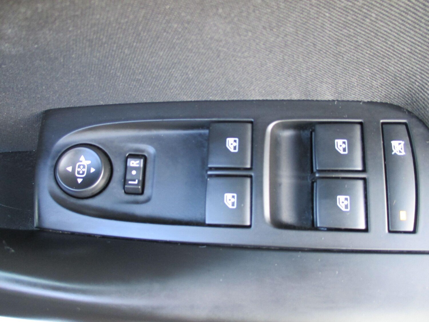 Used Vauxhall Astra for sale - 77585846: Photo 41