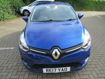 Used Renault Clio 2017 for sale - 78796799: Photo