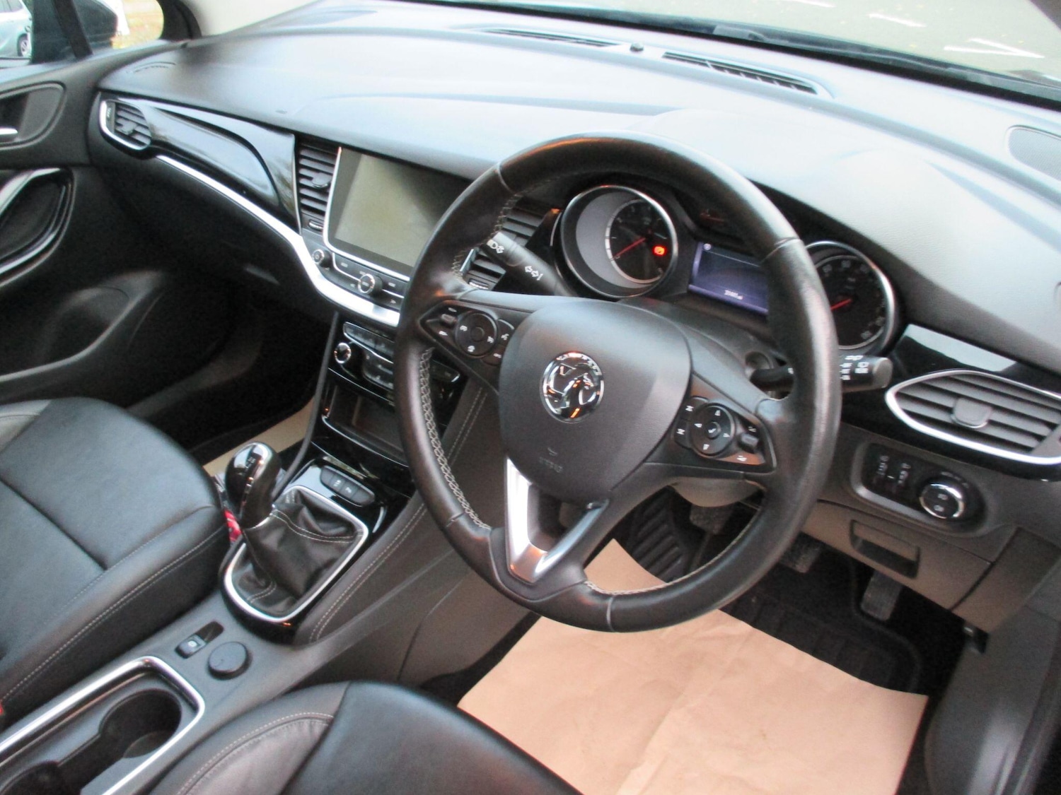 Used Vauxhall Astra 2018 for sale - 76849975: Photo 17