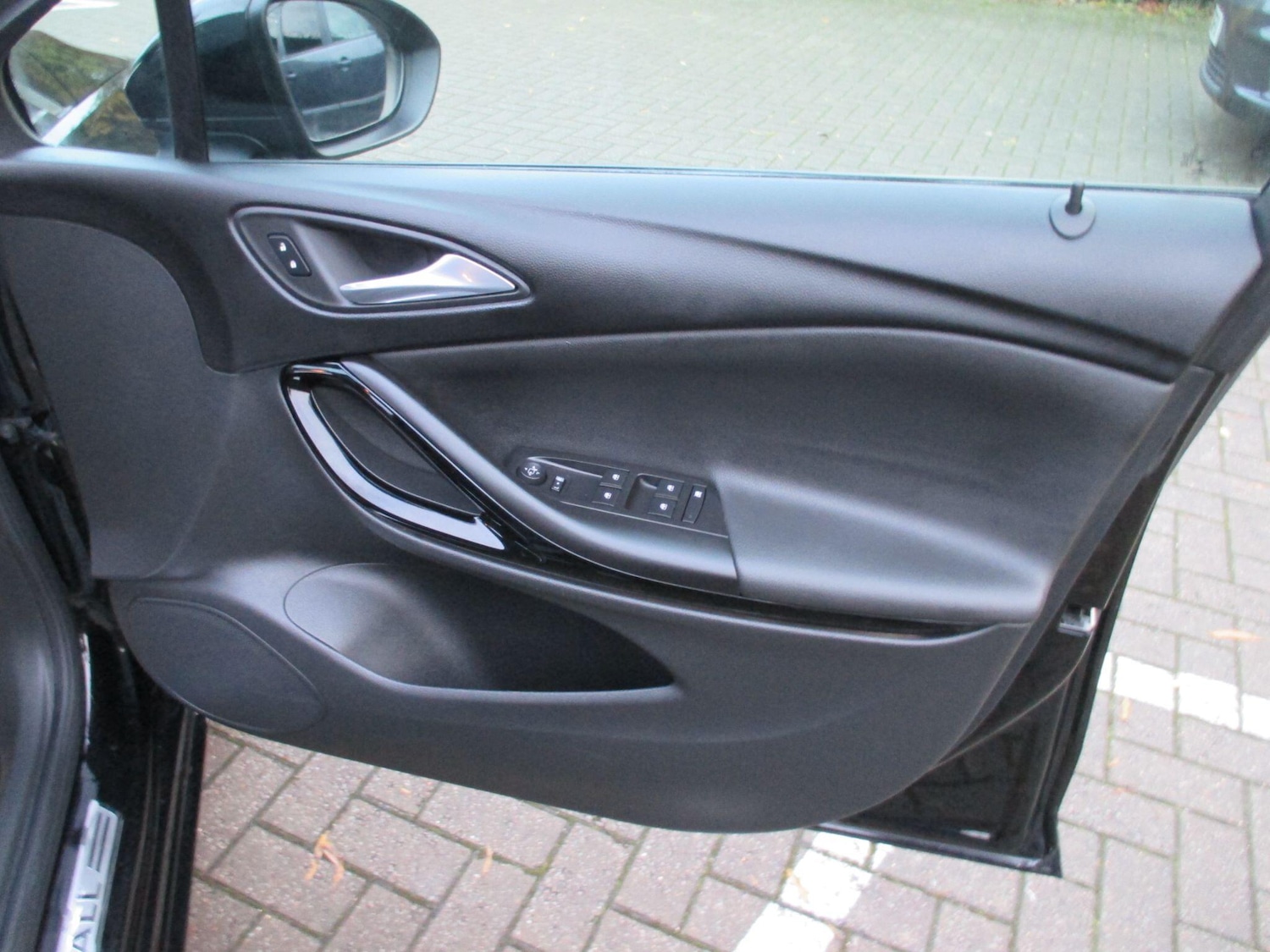 Used Vauxhall Astra 2018 for sale - 76849975: Photo 41