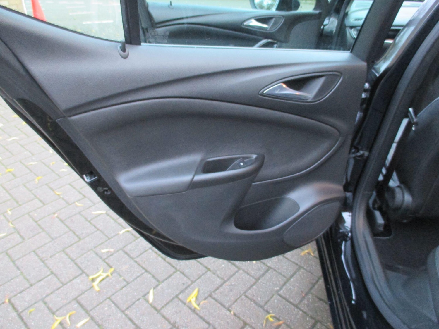 Used Vauxhall Astra 2018 for sale - 76849975: Photo 43