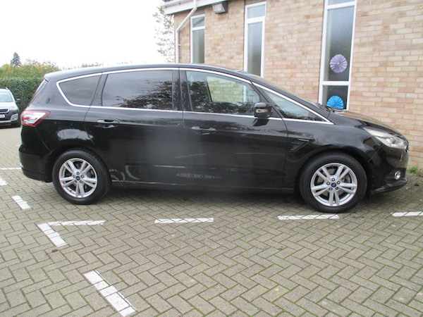 Used Ford S-Max 2017 for sale - 76295341: Photo 5