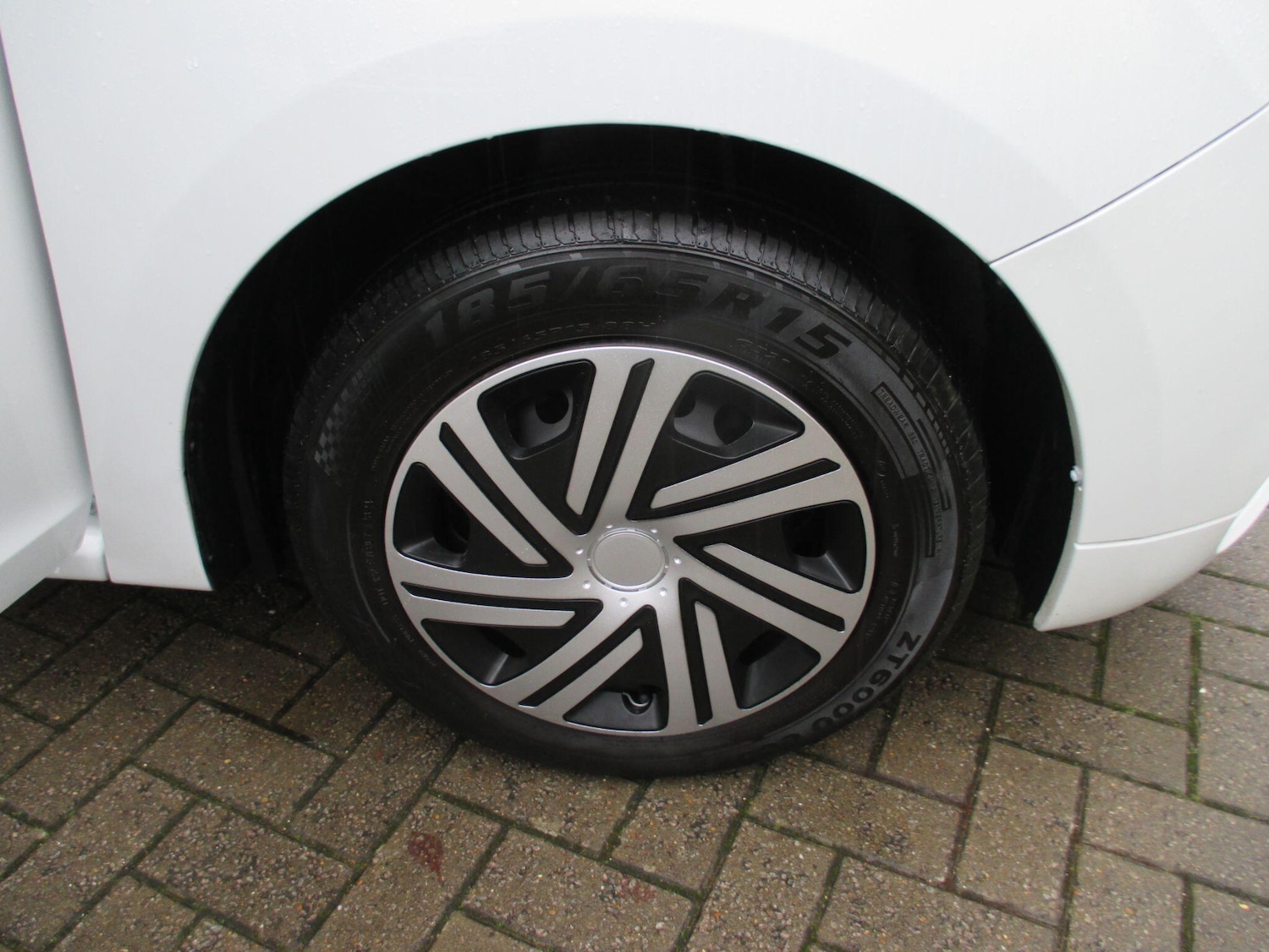 Used Dacia Sandero 2017 for sale - 76772021: Photo 11