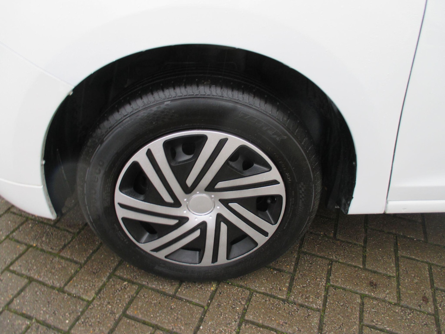 Used Dacia Sandero 2017 for sale - 76772021: Photo 12