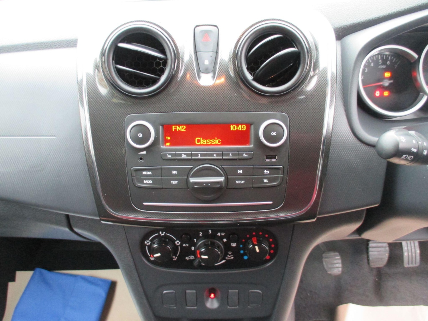 Used Dacia Sandero 2017 for sale - 76772021: Photo 15