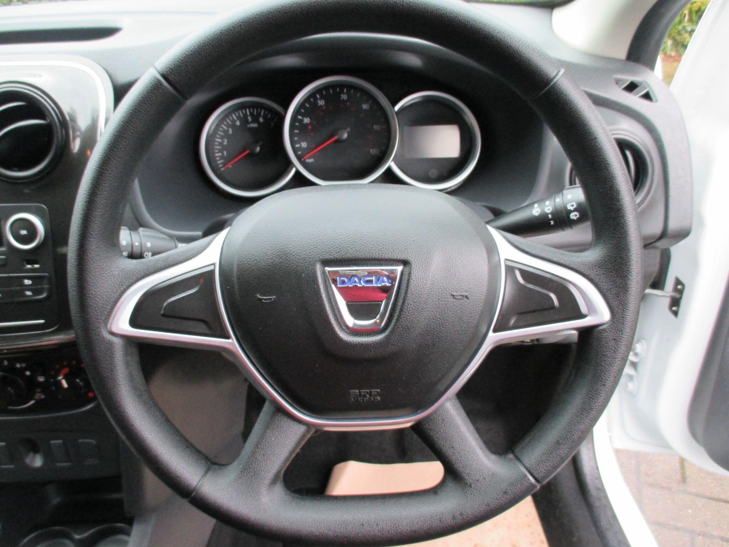 Used Dacia Sandero 2017 for sale - 76772021: Photo 18