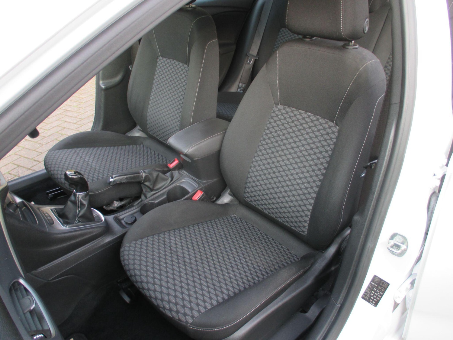 Used Vauxhall Astra for sale - 77970579: Photo 23