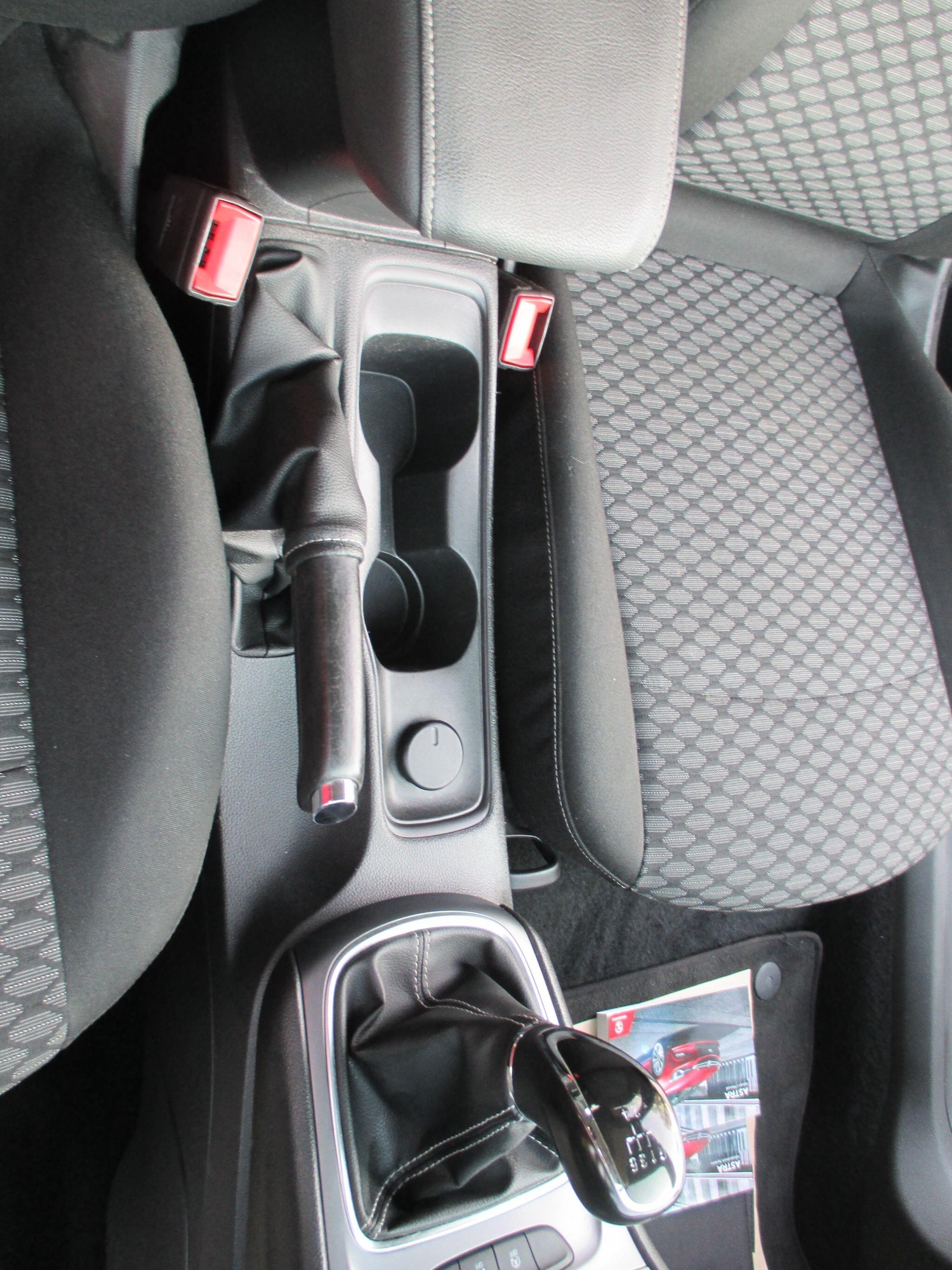 Used Vauxhall Astra for sale - 77970579: Photo 37