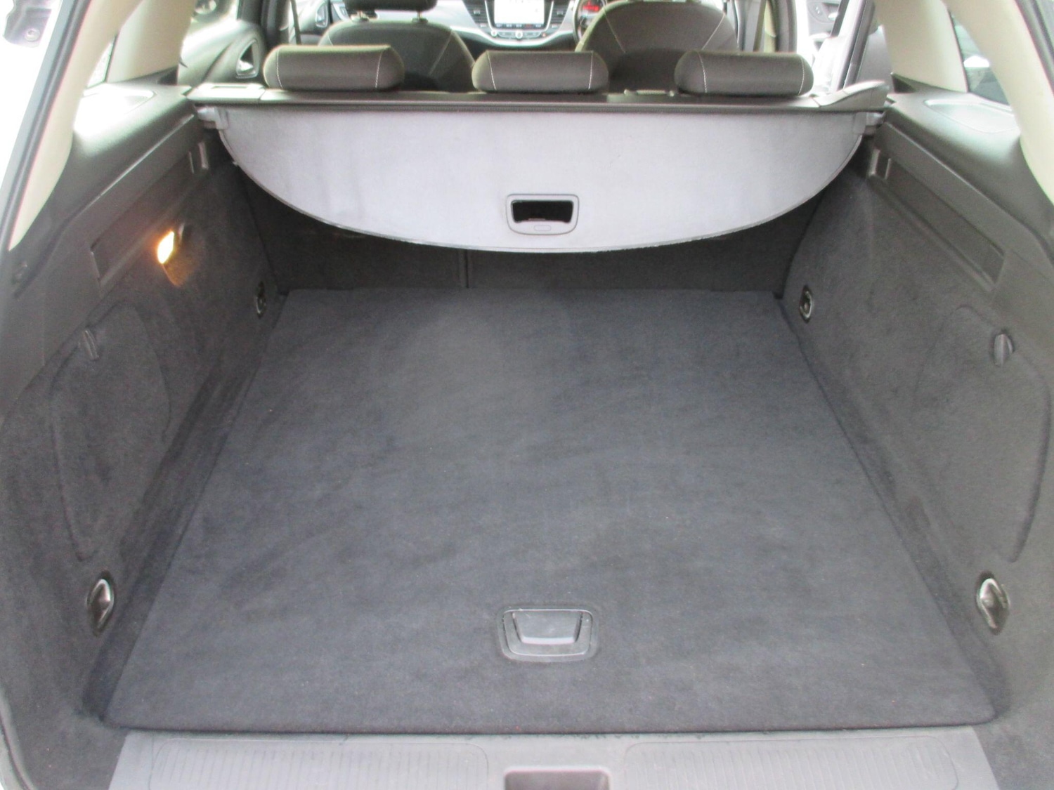 Used Vauxhall Astra for sale - 77970579: Photo 45