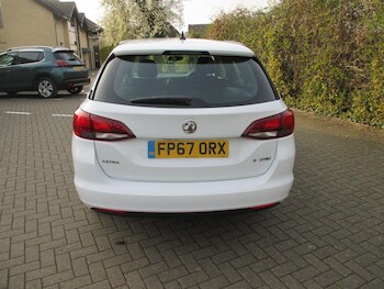 Used Vauxhall Astra 2018 for sale - 77970579: Photo