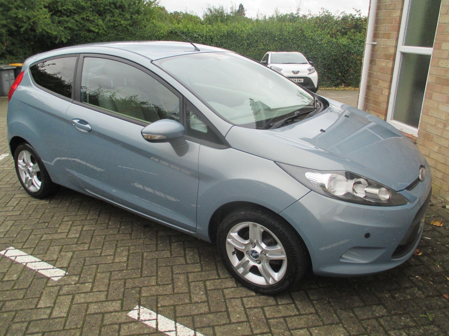 Vehicle 1