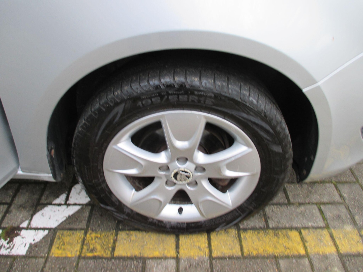 Used Skoda Roomster 2014 for sale - 77215310: Photo 11