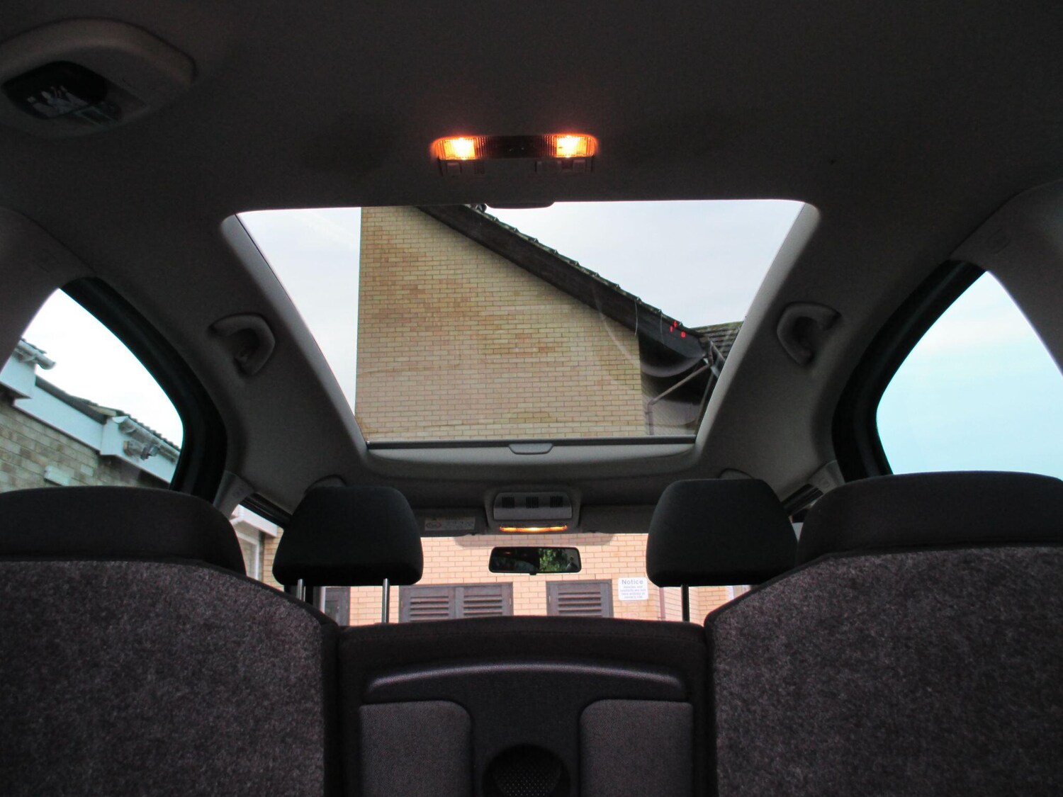 Used Skoda Roomster 2014 for sale - 77215310: Photo 50