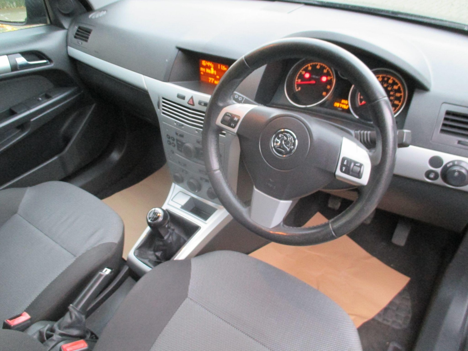 Used Vauxhall Astra 2009 for sale - 76377538: Photo 16