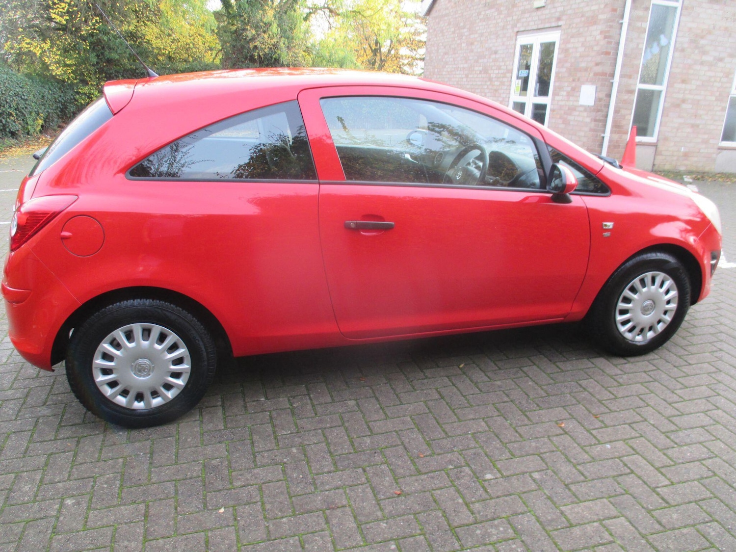 Used Vauxhall Corsa 2012 for sale - 76512107: Photo 6