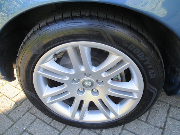 Used Jaguar XKR 2002 for sale - 76071568: Photo 14