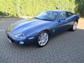 Used Jaguar XKR 2002 for sale - 76071568: Photo 2
