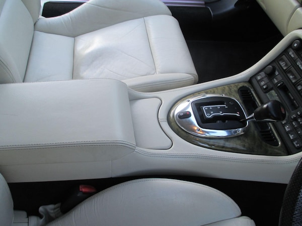 Used Jaguar XKR 2002 for sale - 76071568: Photo 33