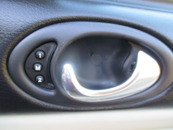 Used Jaguar XKR 2002 for sale - 76071568: Photo 36