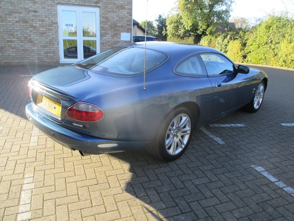 Used Jaguar XKR 2002 for sale - 76071568: Photo 5