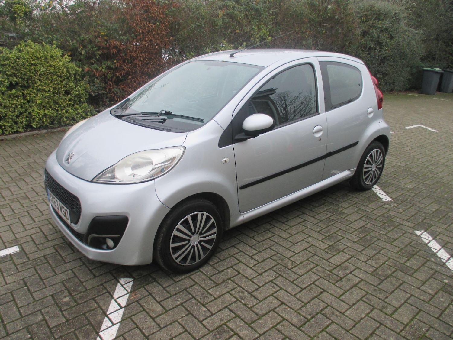 Used Peugeot 107 2013 for sale - 77057190: Photo 2
