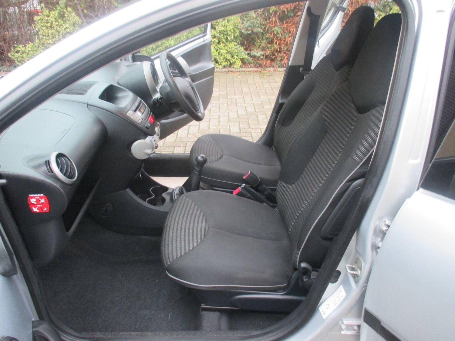 Used Peugeot 107 2013 for sale - 77057190: Photo 21