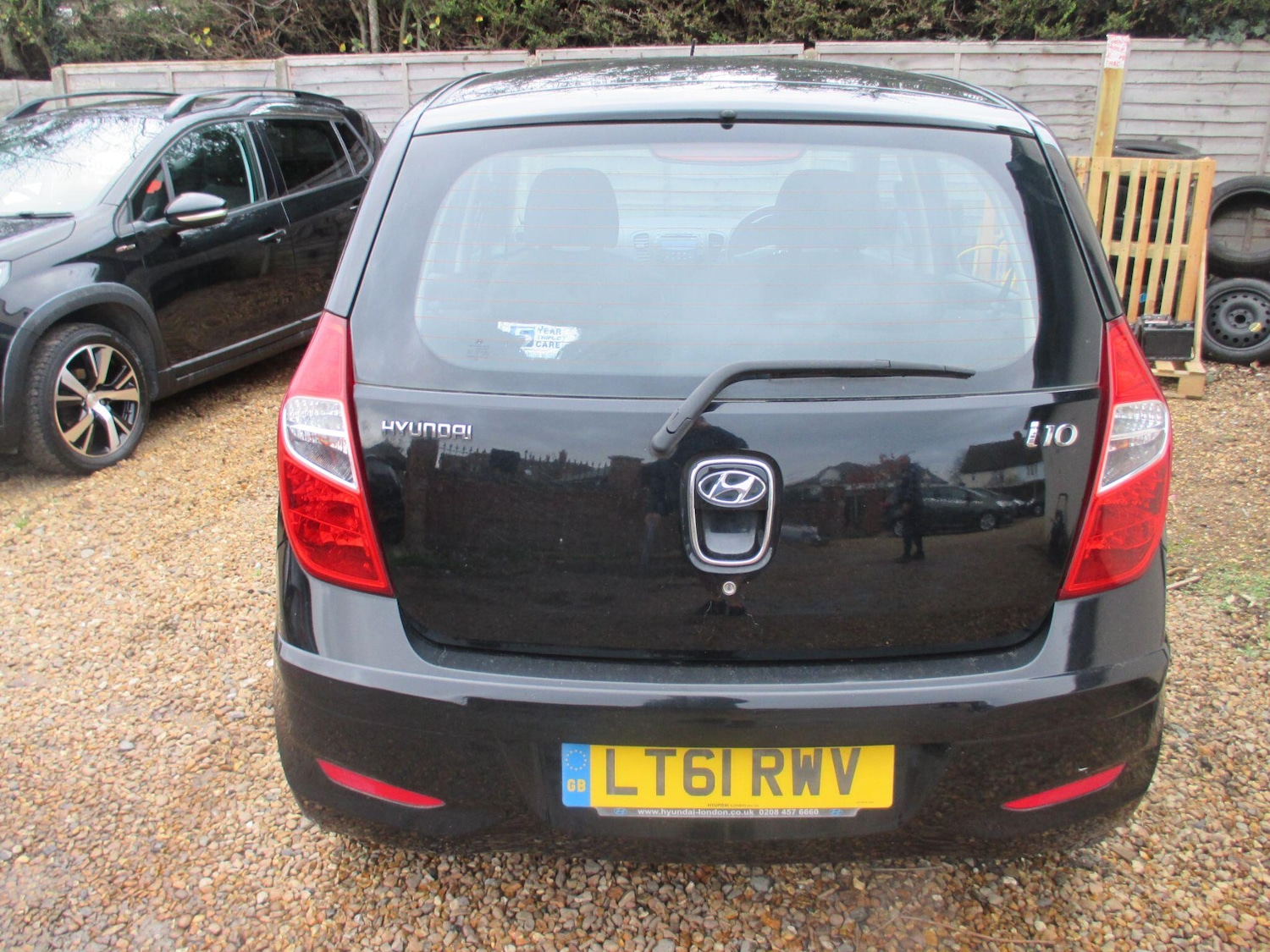 Used Hyundai i10 2011 for sale - 76657585: Photo 5