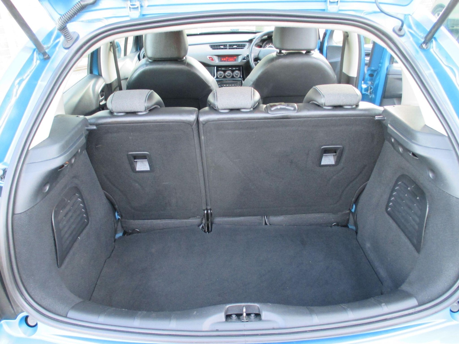 Used Citroen C3 for sale - 77684370: Photo 43