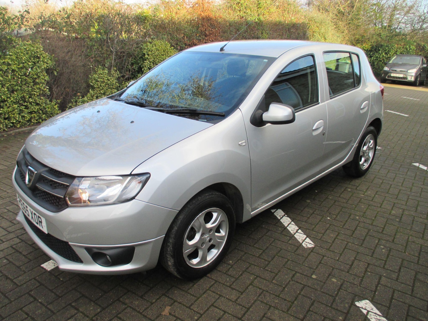 Used Dacia Sandero 2015 for sale - 77439961: Photo 2
