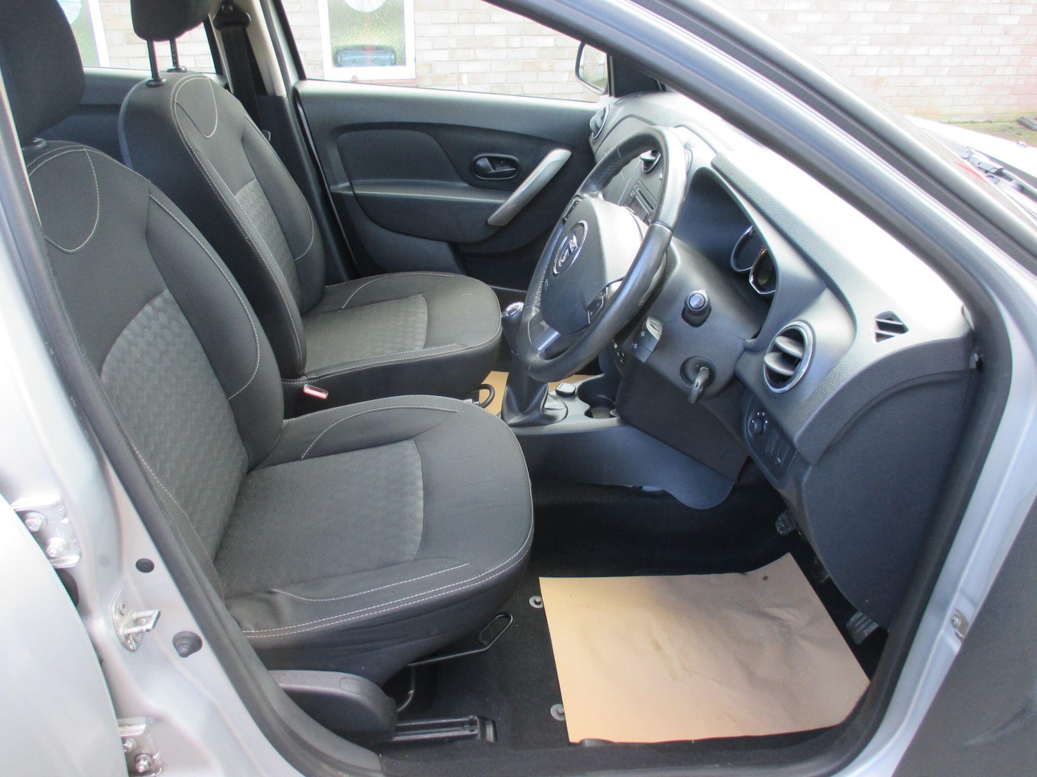 Used Dacia Sandero 2015 for sale - 77439961: Photo 22