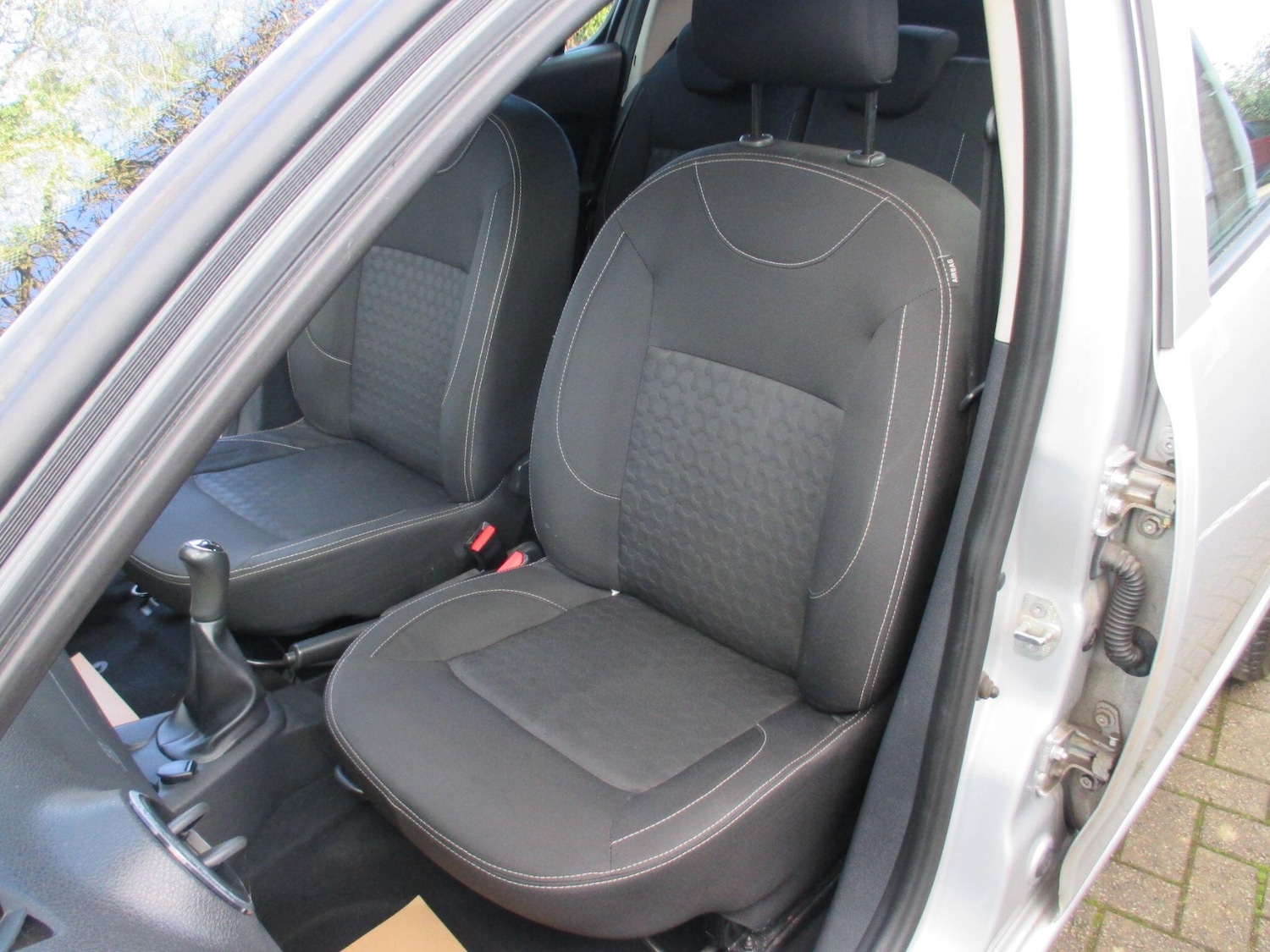 Used Dacia Sandero 2015 for sale - 77439961: Photo 23