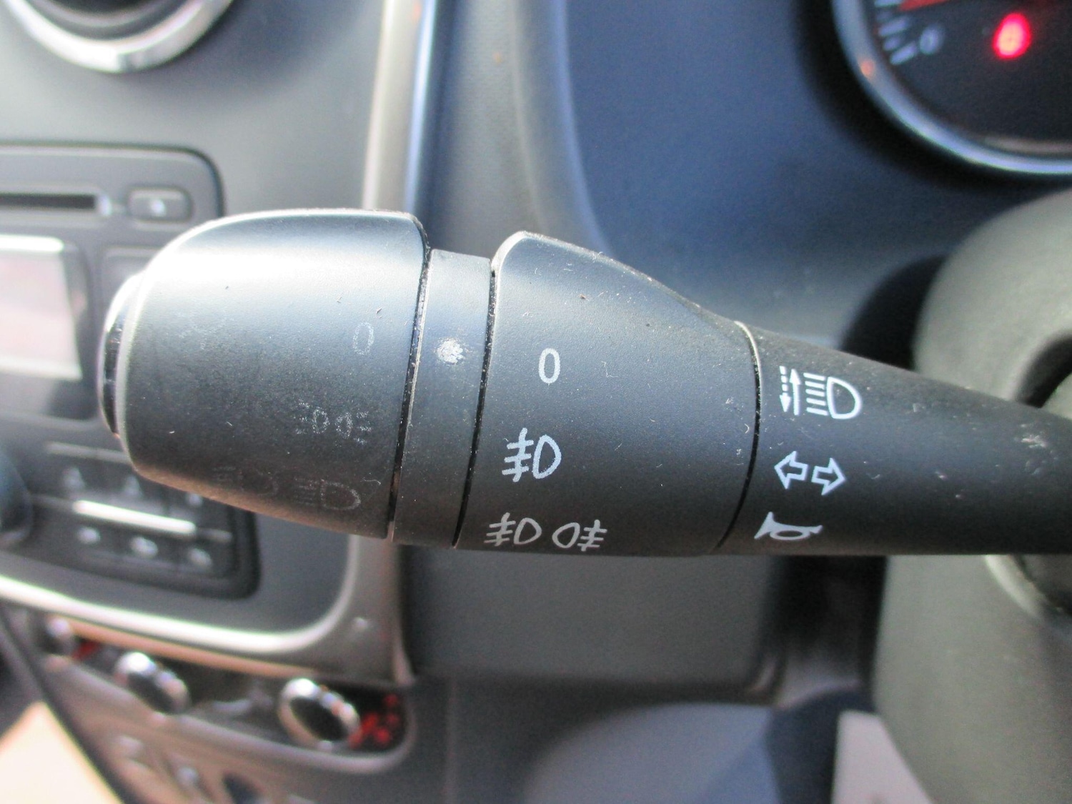 Used Dacia Sandero 2015 for sale - 77439961: Photo 33