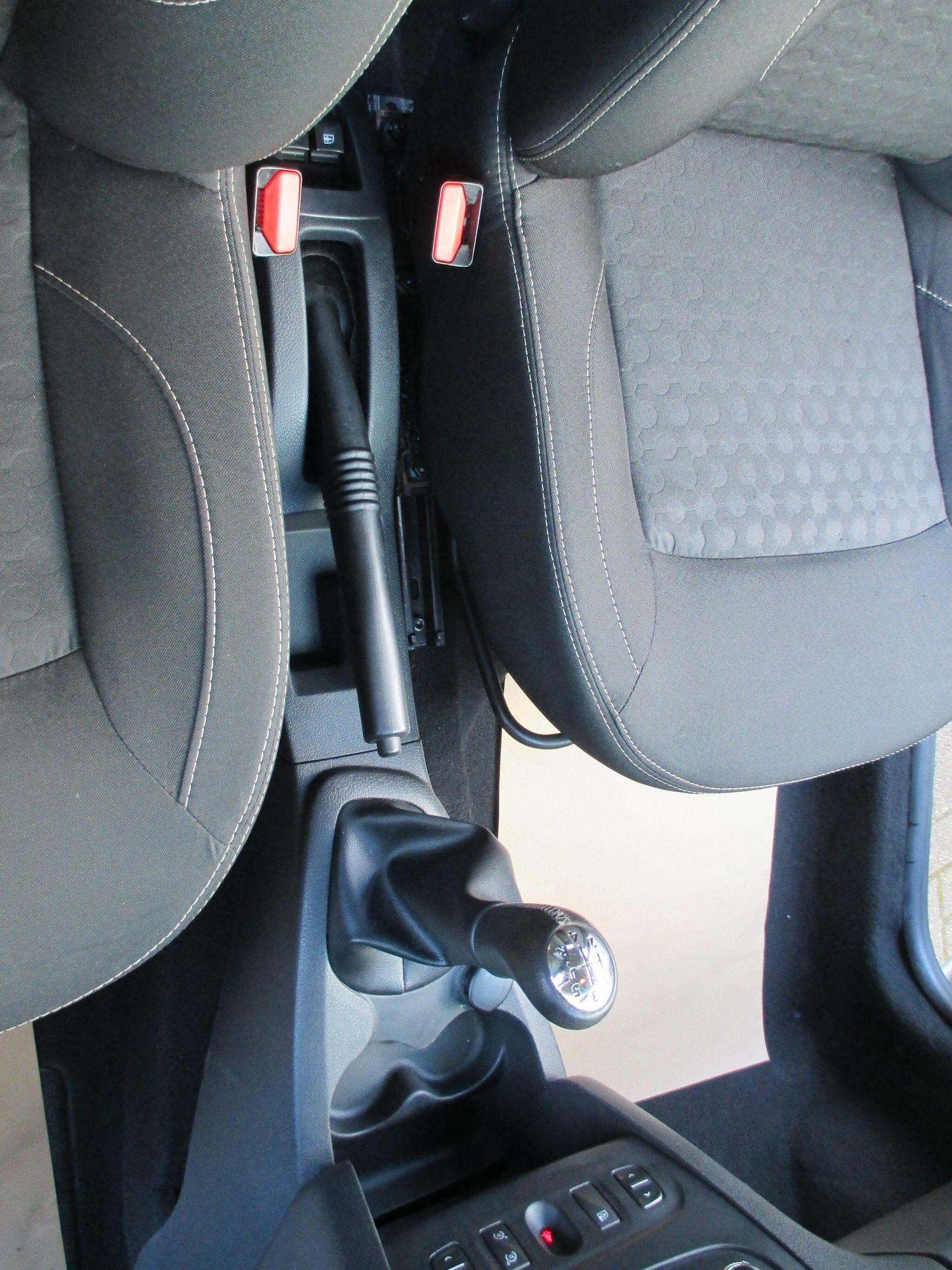 Used Dacia Sandero 2015 for sale - 77439961: Photo 42