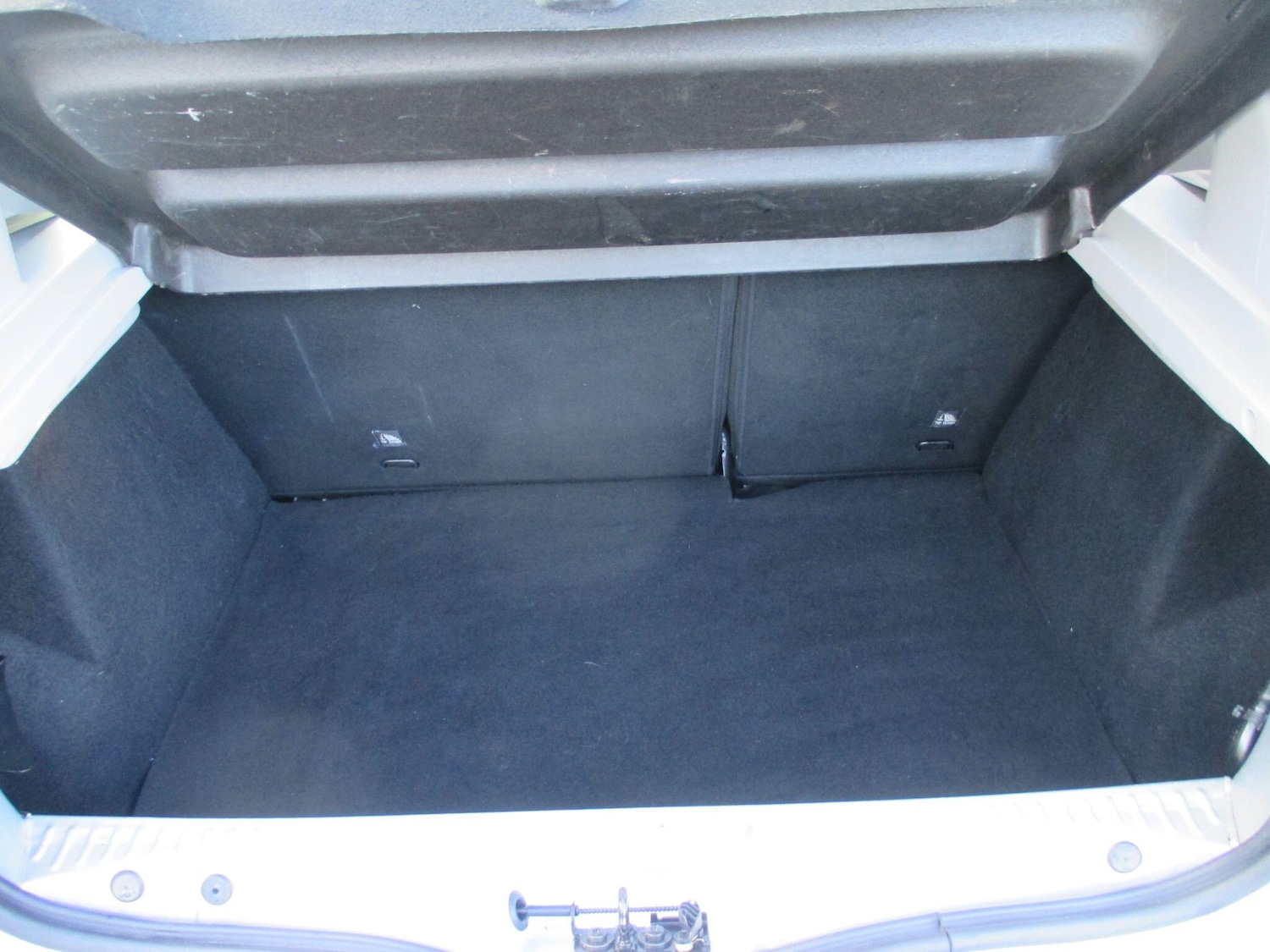 Used Dacia Sandero 2015 for sale - 77439961: Photo 48