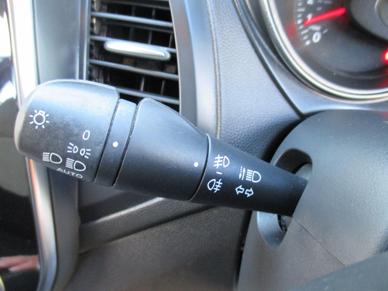 Used Renault Captur 2018 for sale - 77574277: Photo 33