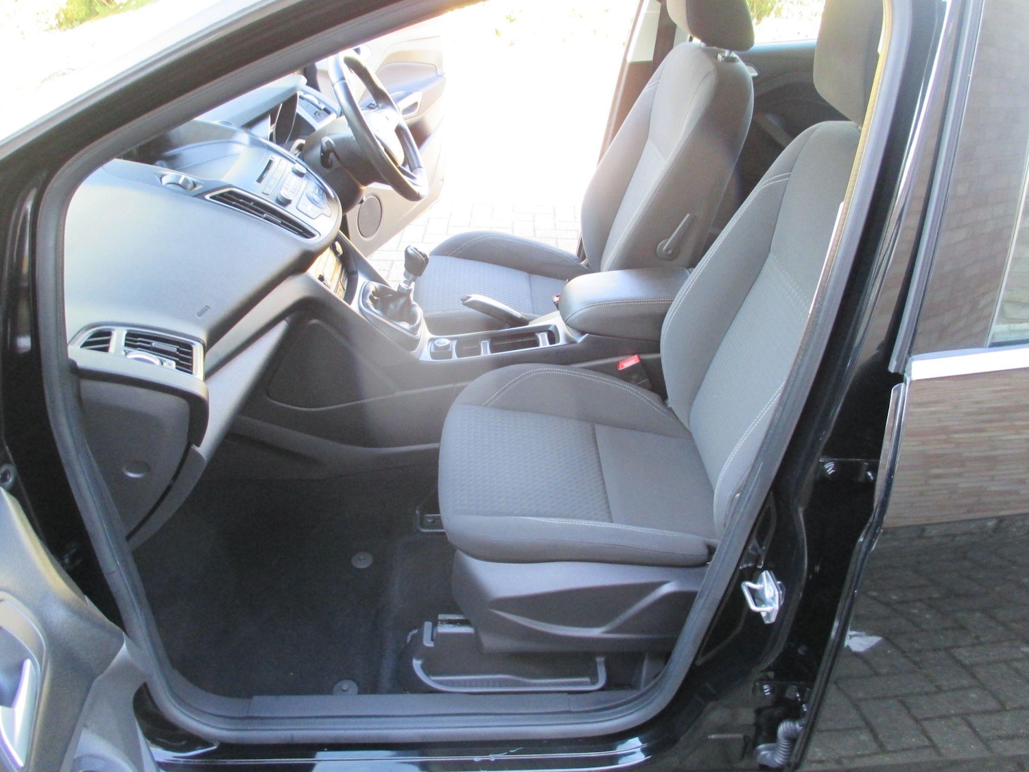 Used Ford C-Max 2017 for sale - 76989837: Photo 20