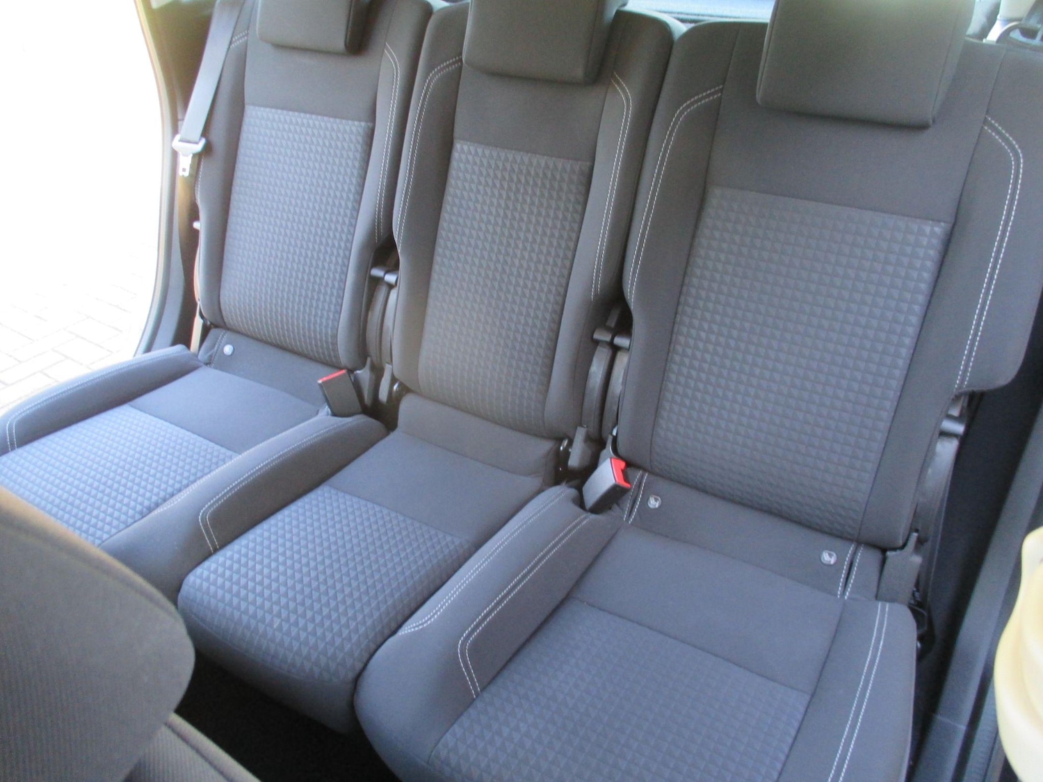 Used Ford C-Max 2017 for sale - 76989837: Photo 25