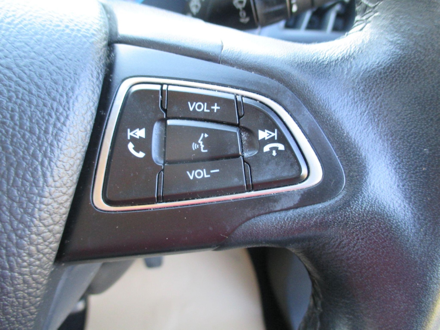 Used Ford C-Max 2017 for sale - 76989837: Photo 27