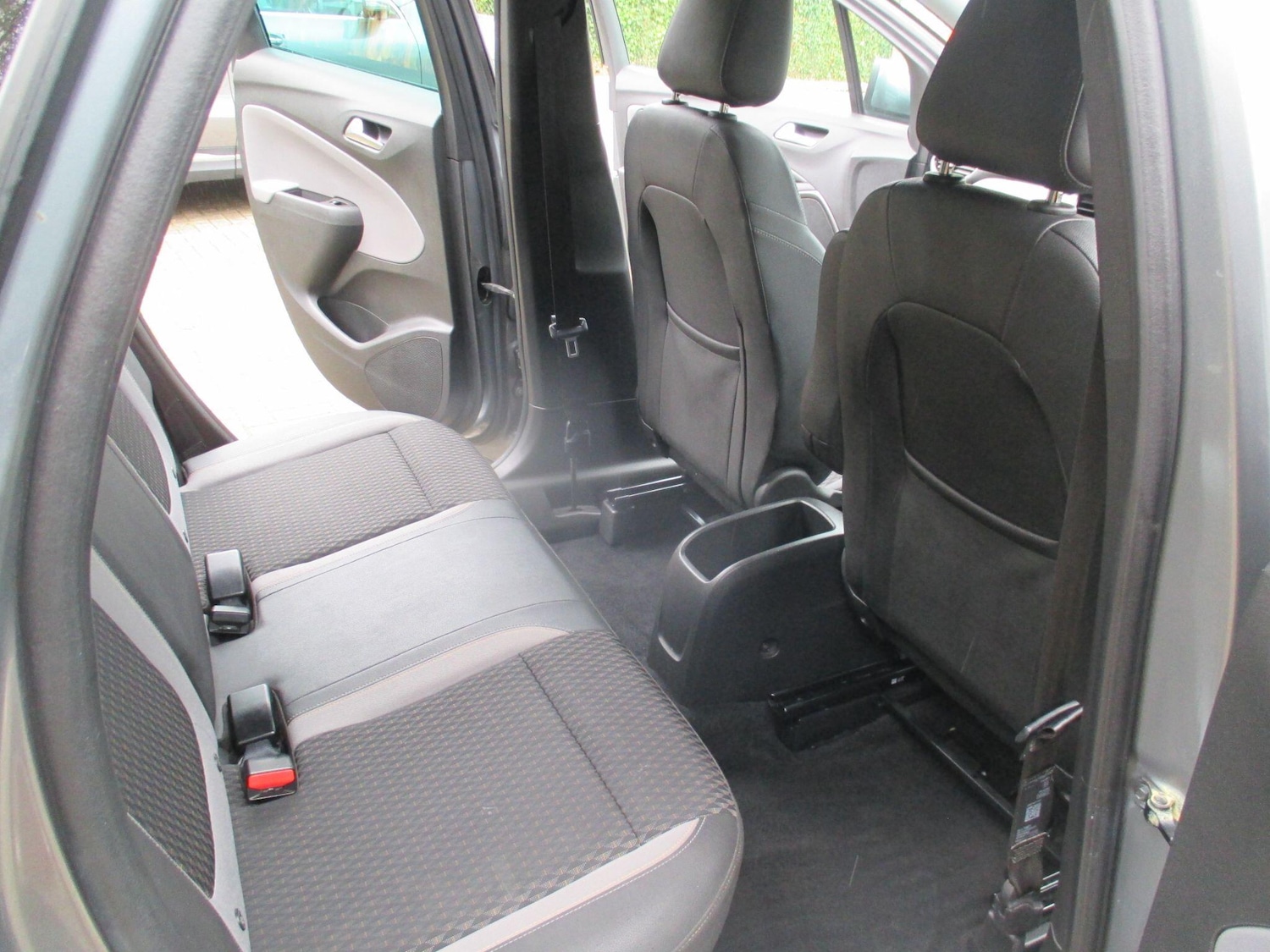 Vehicle 28
