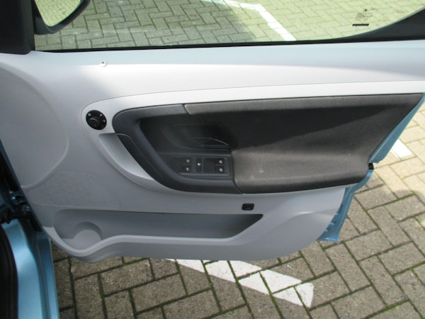 Used Skoda Roomster 2011 for sale - 76002187: Photo 45