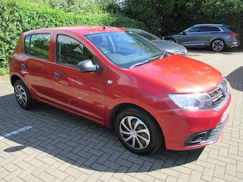 Used Dacia Sandero 2017 for sale - 78878070: Photo