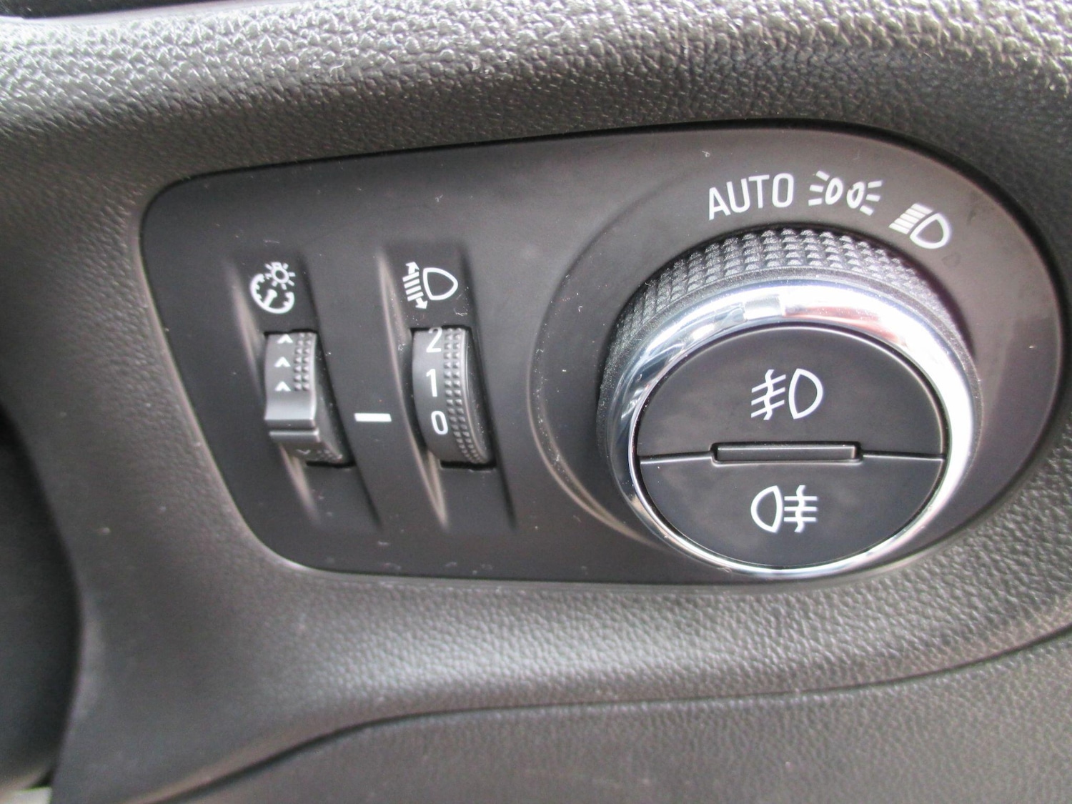 Used Vauxhall Grandland X 2018 for sale - 77926089: Photo 41