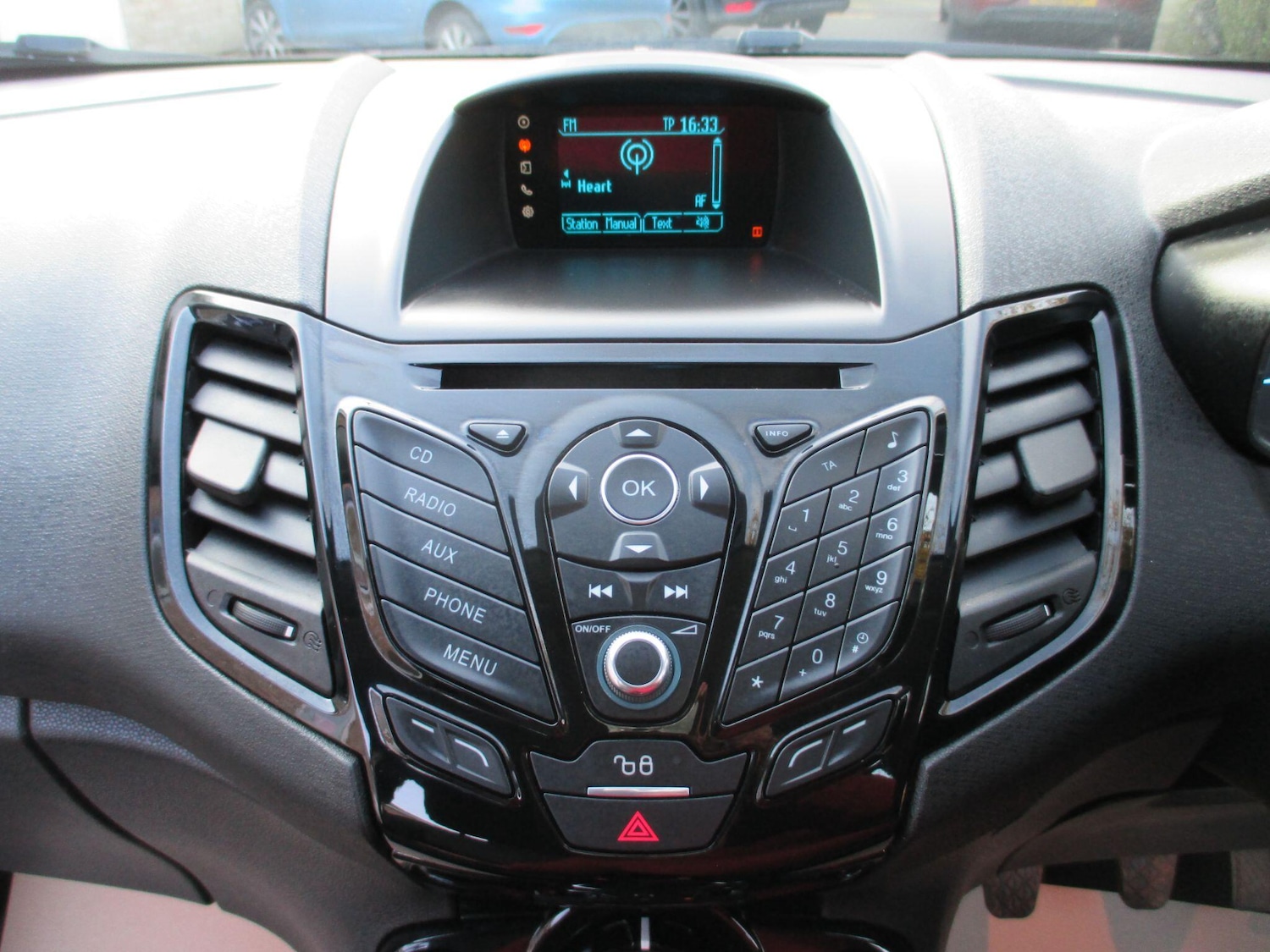 Used Ford Fiesta 2015 for sale - 78047730: Photo 15