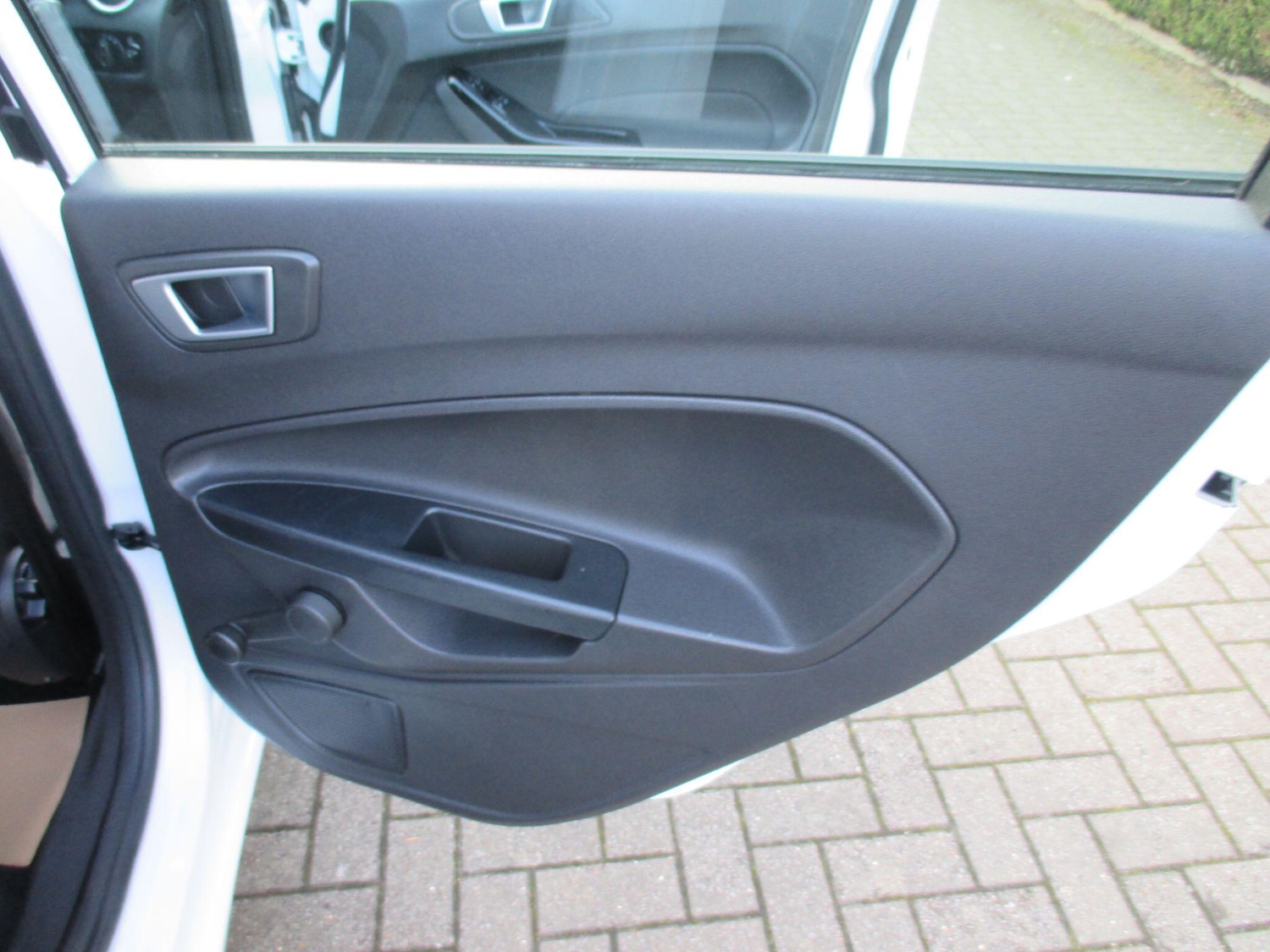 Used Ford Fiesta 2015 for sale - 78047730: Photo 41