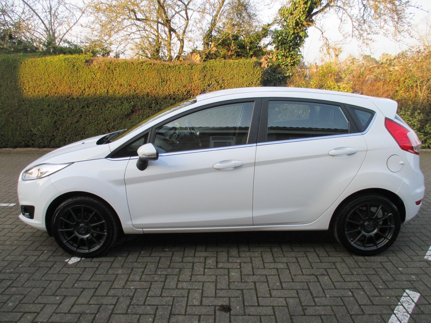 Used Ford Fiesta 2015 for sale - 78047730: Photo 7