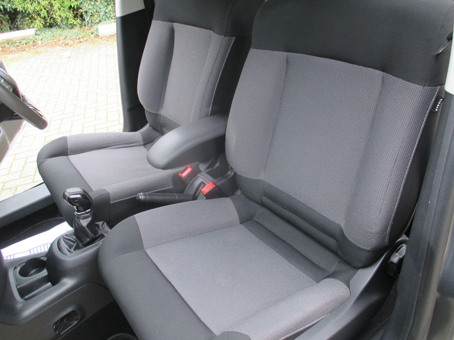 Used Citroen C4 Cactus 2016 for sale - 76337657: Photo 30